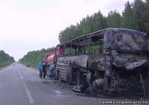 Очередное происшествие с автобусом (видео) в пермском Верхнекамье: сгорела «Сетра», везшая 11 пассажиров